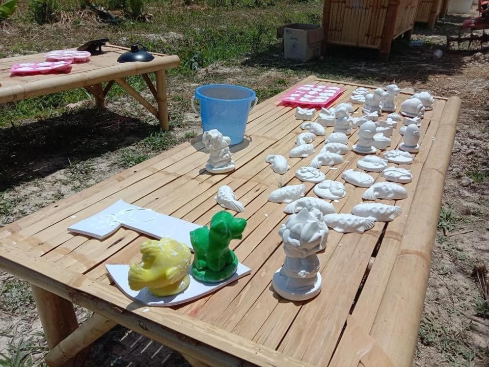 ไร่นาบัวหลวง คาเฟ่ & ฟาร์มสเตย์ Raina Bualuang Cafe & Farm Stay Ban Na No Kültér fotó